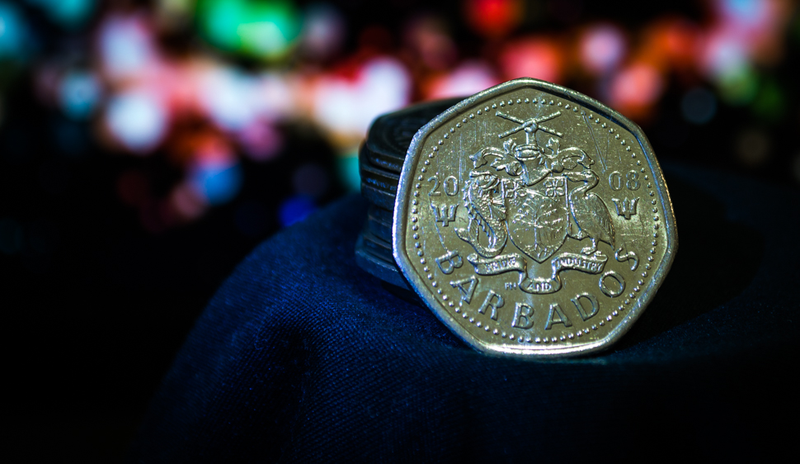 Illustration for article titled 27 Cool Photos Of International Coins